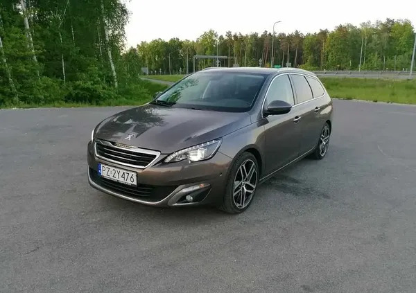 samochody osobowe Peugeot 308 cena 38888 przebieg: 245000, rok produkcji 2014 z Chmielnik